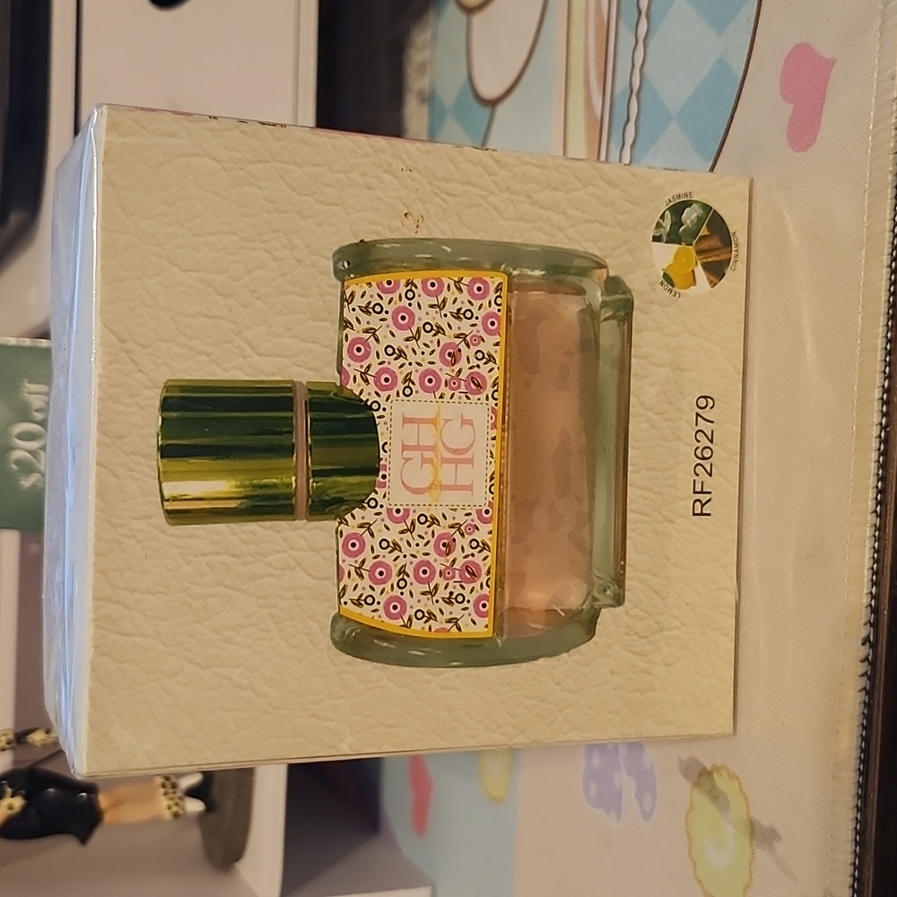 Perfume - Picture 2 of 2